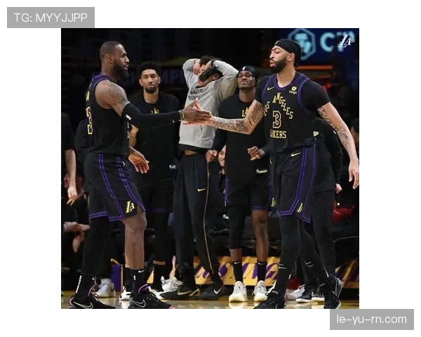 雷迪什与詹姆斯联手引爆赛场，新组合展现惊人化学反应